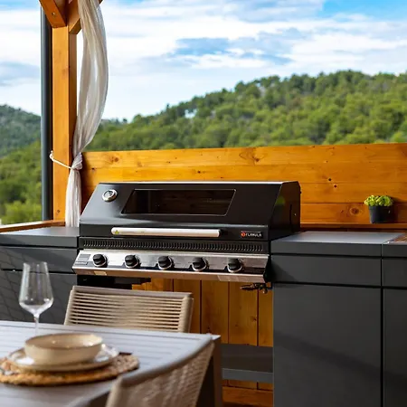 펜션 Venettus Premium Mobile 드라게