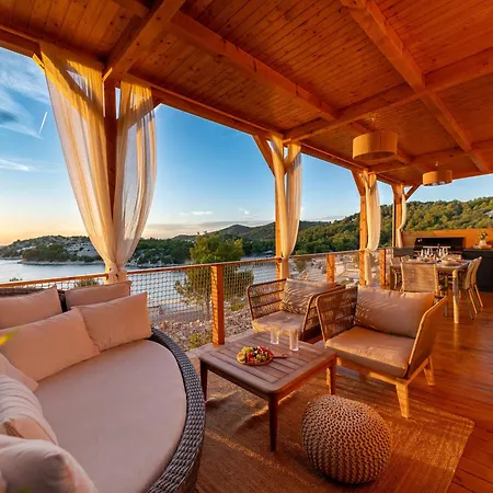 Сasa de vacaciones Venettus Premium Mobile Drage